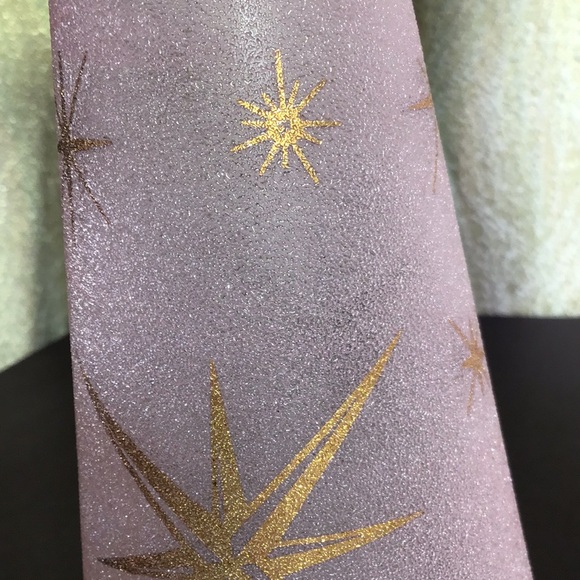 Rare atomic gold stars pink sugar glass vase pair with flared scalloped tops - Picture 11 of 13